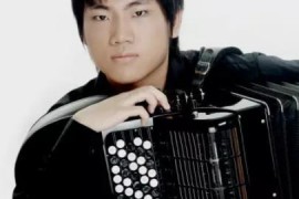 中国青年巴扬手风琴演奏家——姜伯龙