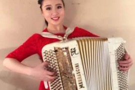 中国青年手风琴演奏家——阮明园