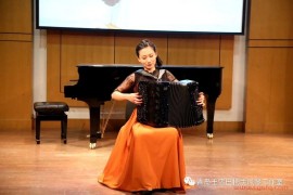 中国手风琴人物榜——王雪